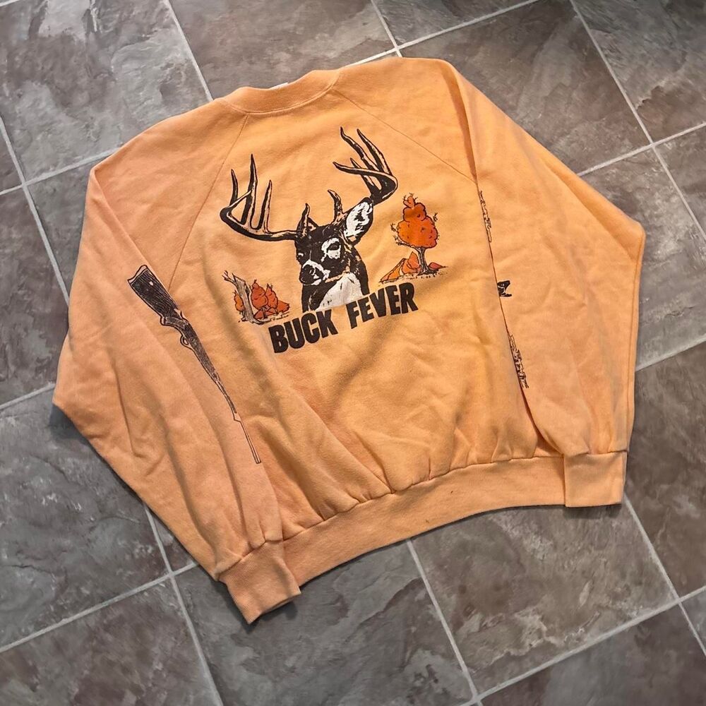 Vtg 70s Buck Fever raglan Sweatshirt, with sleeve graphics Size XL, fits Medium